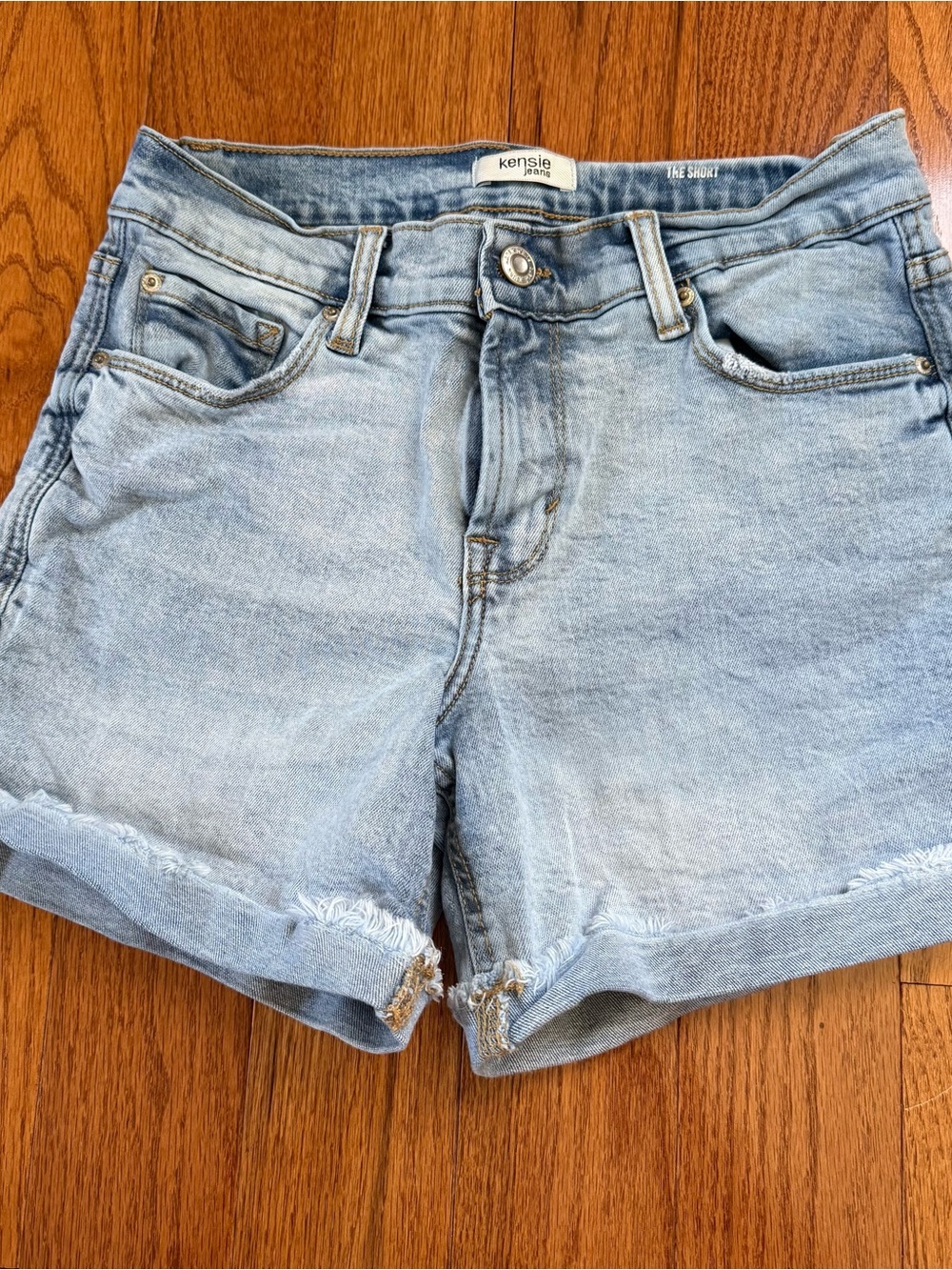 Kensie Light Wash Rolled Hem Denim Shorts